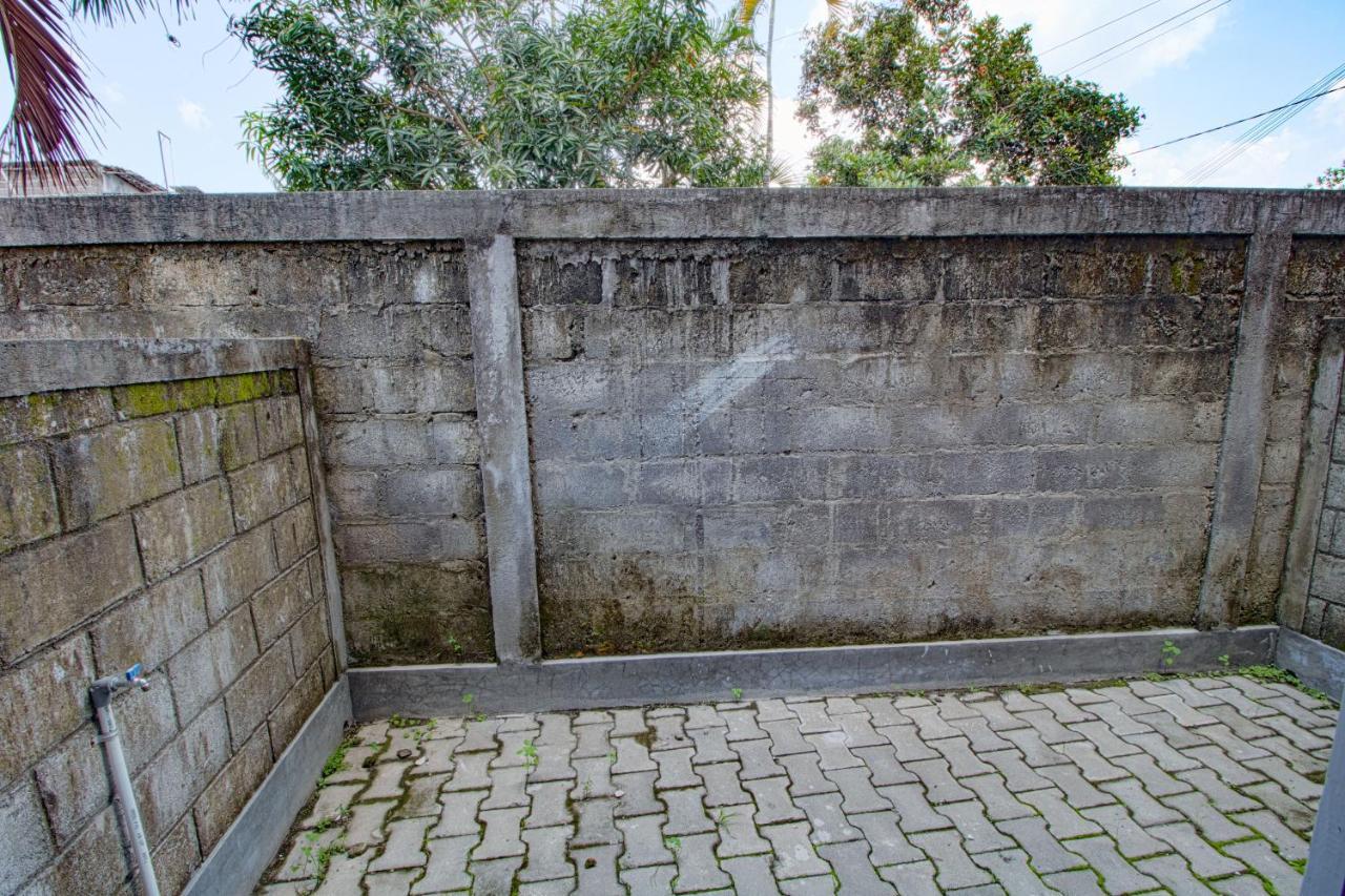 Karana House Syariah Otel Melati Dış mekan fotoğraf